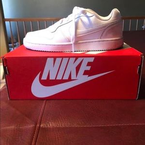 Nike Ebernon Low